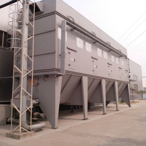 新疆除塵器應用木屑顆粒氣流的設(shè)備采用木工除塵器